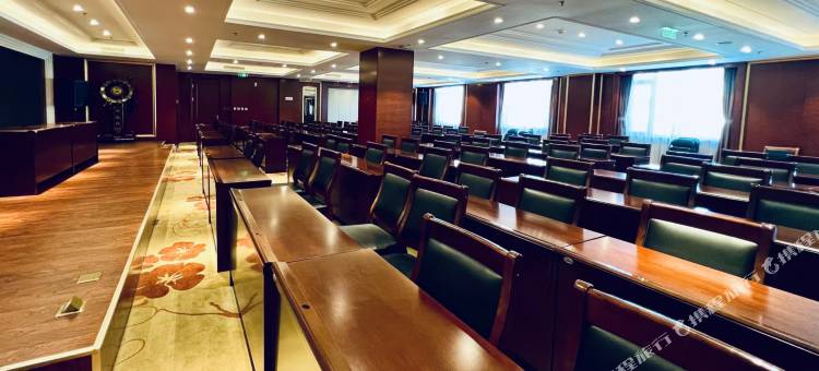 绥中江月酒店图片