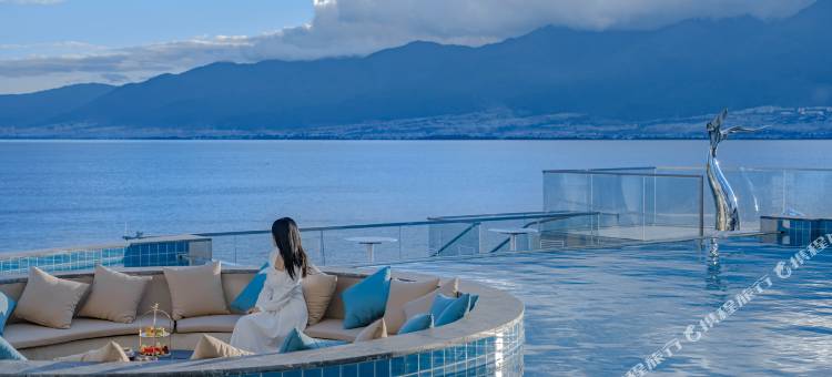 无双·Villa东方海景度假酒店(大理洱海店)图片