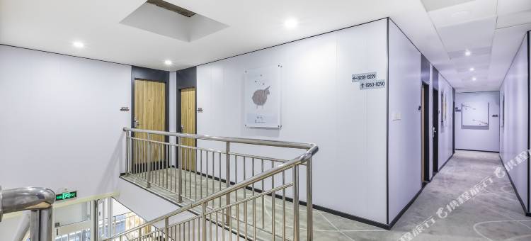 艾陌酒店(北京南站公益西桥地铁站店)图片