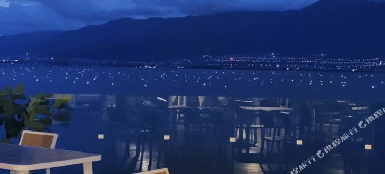 真美度假客栈(大理洱海悬崖海景店)图片