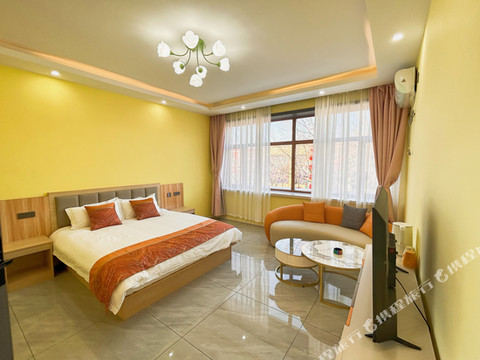 云鼎宾馆(塔河站店)