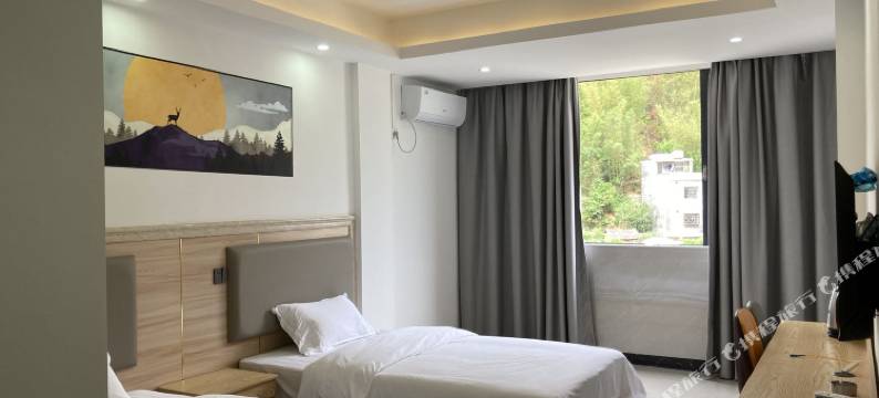 罗董紫荆酒店图片