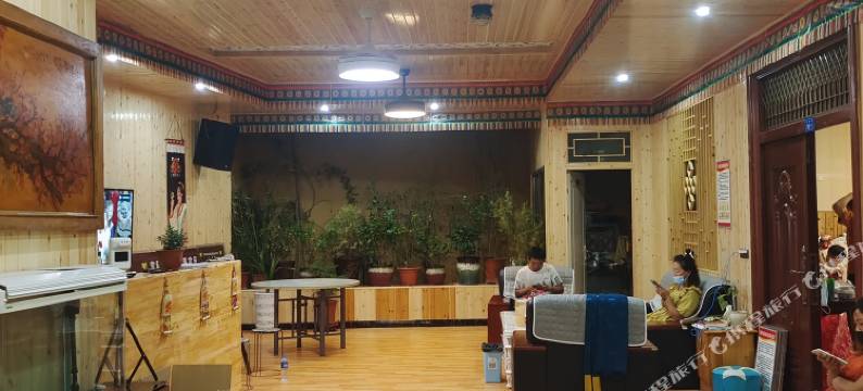 官鹅羌寨客栈(官鹅沟店)图片