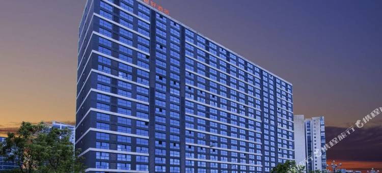 维也纳酒店(贵阳梵华里泉湖公园地铁站店)图片