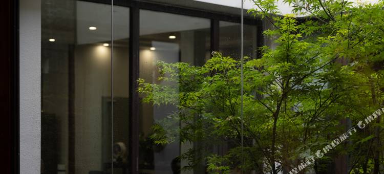 静舍雅居·Holiday Villa轻奢度假景观民宿(丽江古城店)图片
