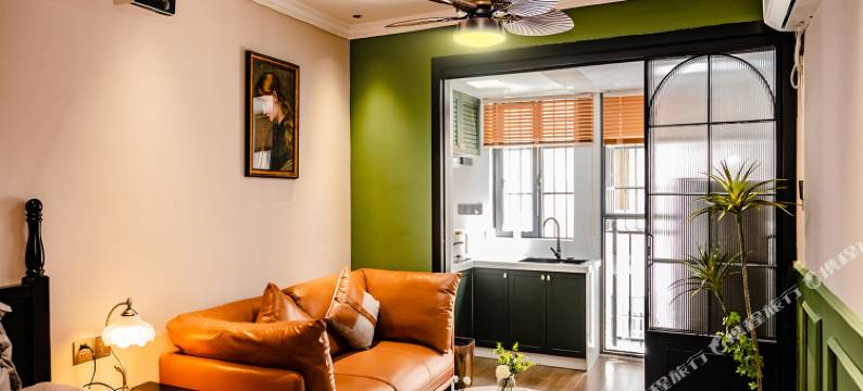 路客美宿(南宁大学公园里店)图片