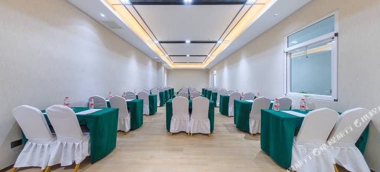 艺龙酒店(北京清河高铁站小米科技园店)图片