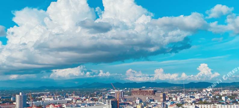 THE BASE芭堤雅海景酒店公寓(芭提雅中央商场海滩店)(the base sea view holiday)图片