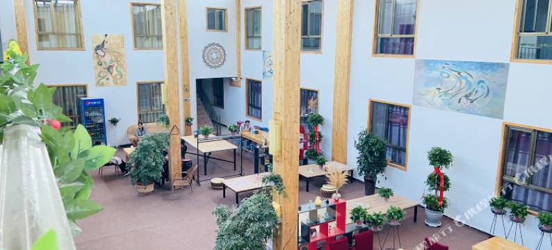 敦煌观沙品月酒店图片