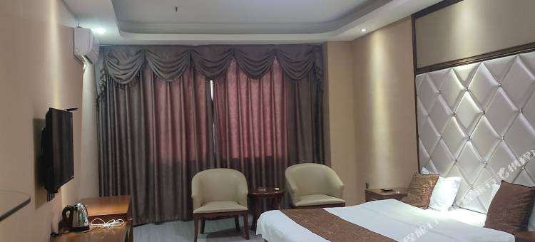 营山华亿酒店图片