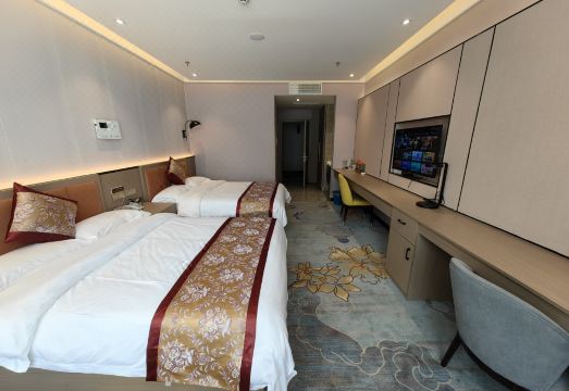 Lari Grand Hotel Hotel Overview