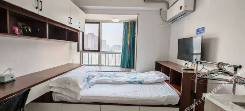 花开半夏民宿(河南工业大学地铁站店)图片