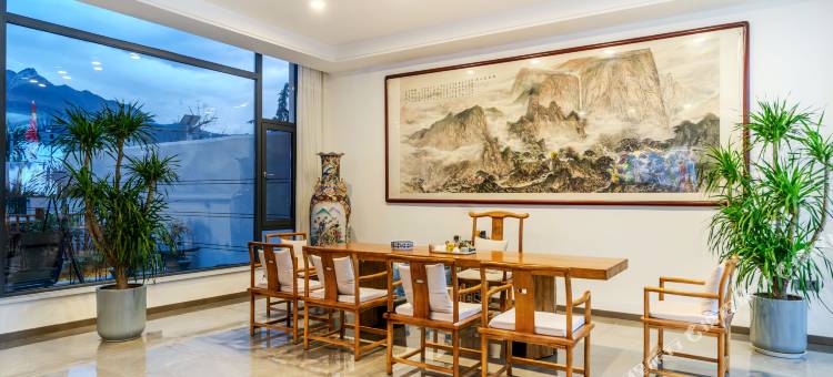 径揽山民宿(华山景区游客中心店)图片