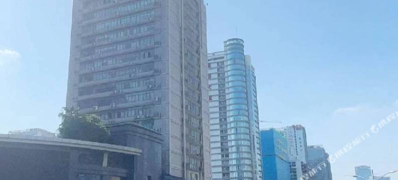 橙驿优选酒店(重庆观音桥红旗河沟轻轨站店)图片