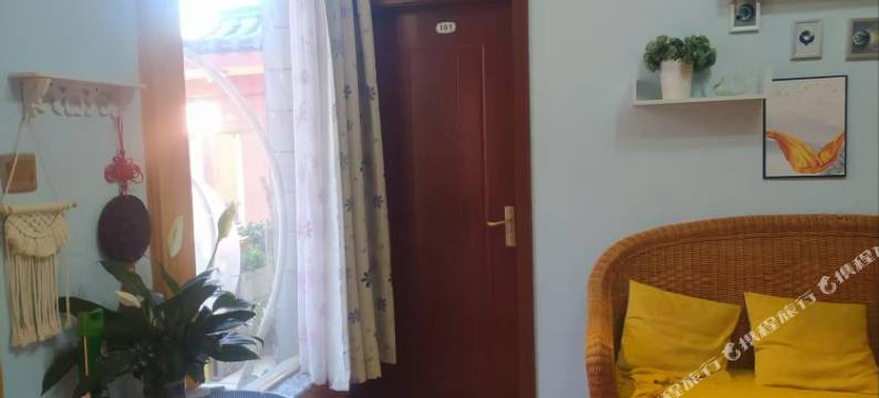 由由居民宿图片