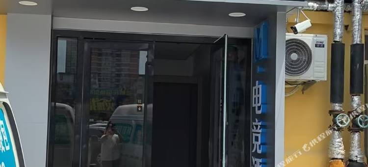 M电竞酒店(太原柳巷钟楼街店)图片