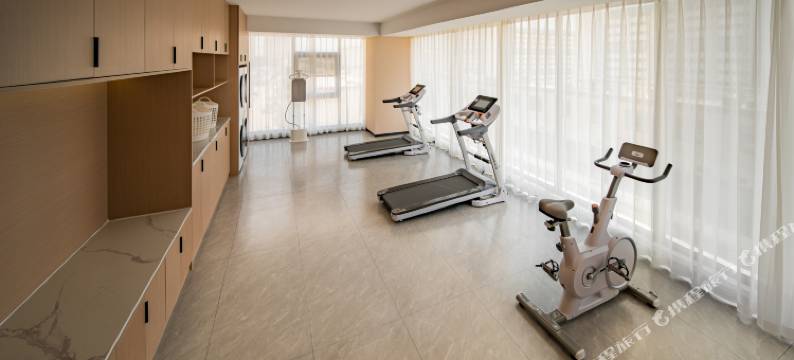 铂悦酒店(郑州新郑比亚迪新能源产业园店)图片