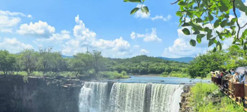 镜泊湖宏伟酒店图片