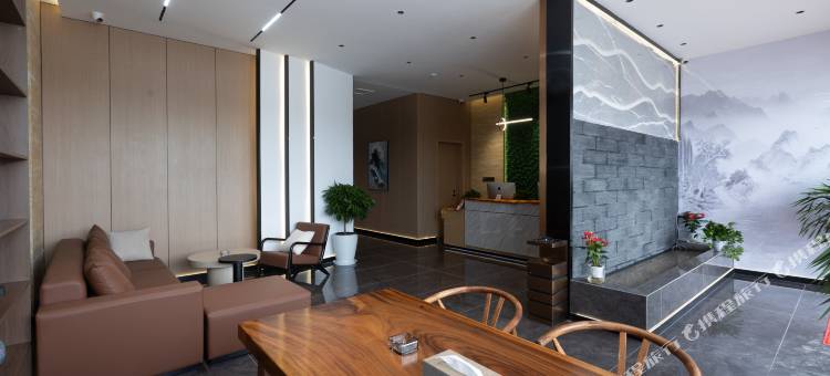 若尔盖康缦酒店图片