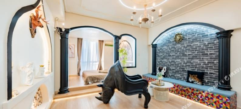 米宿瞳话·电竞观影民宿(凯德广场万象城店)图片