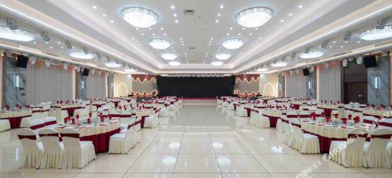 陆丰三嘉花园酒店图片