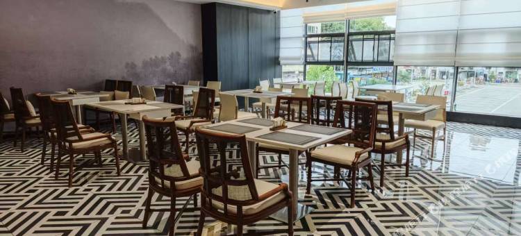 三川凯瑞酒店(襄阳钻石大道店)图片