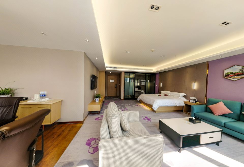  Hotel Overview