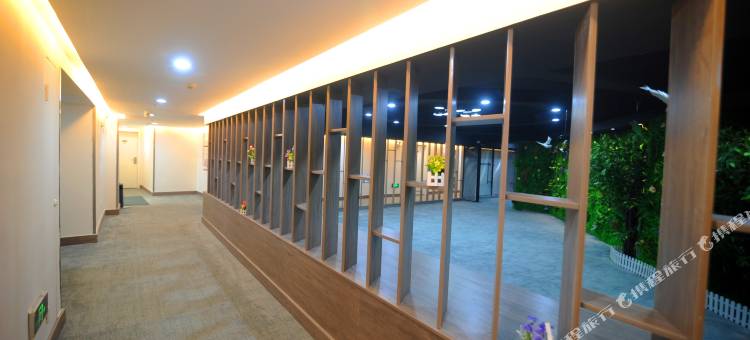 怡莱酒店(苏州新区何山地铁站店)图片