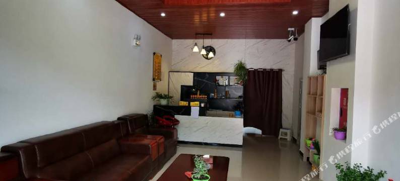 察隅僜巴民俗主题民宿图片