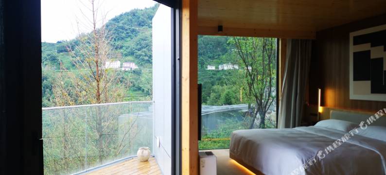 三峡茶旅小镇·千山云舍图片