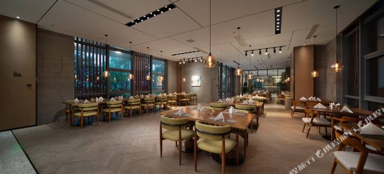 曼居酒店(湖州高铁站店)图片