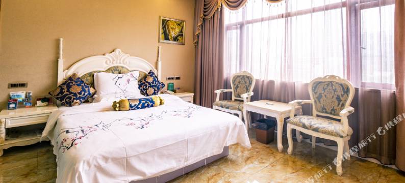 锦都酒店(东湖公园店)图片