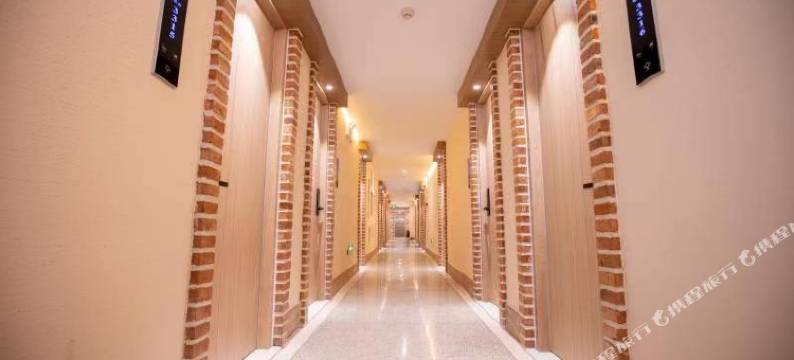 艾居汇酒店(中原国际博览中心店)图片