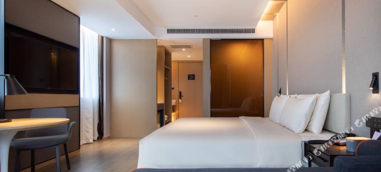 南昌西站国际博览城亚朵酒店图片