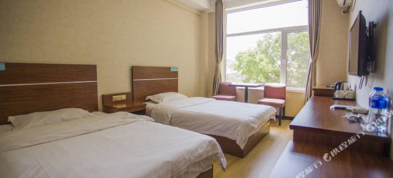 易县爱琴海精品酒店(盛源广场店)图片