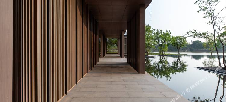 丽途度假公寓(肇庆樾湖店)图片