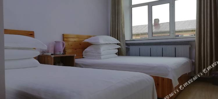 额尔古纳市莫尔道嘎镇松果旅社图片