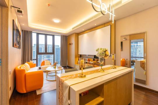 威伦民宿(绿地国际金融城店)