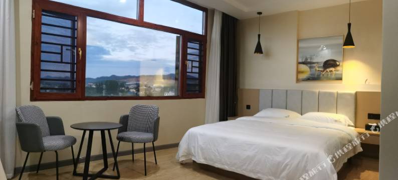 鲁甸怡都大酒店图片