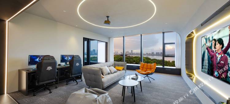 AK电竞概念酒店(武汉江汉路步行街店)图片