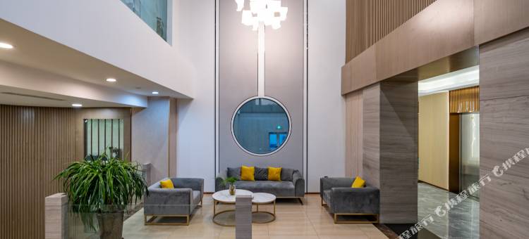 鼎福酒店(乌鲁木齐天山国际机场店)图片