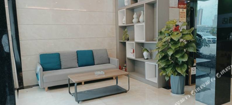 南宁格子微酒店(西乡塘客运站民族大学店)图片