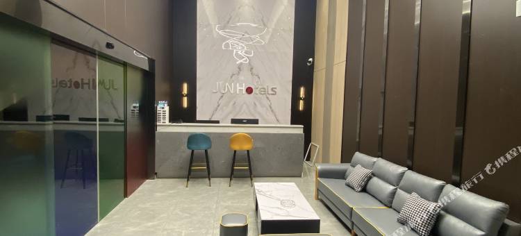骏怡轻居电竞酒店(永修东永商城店)图片