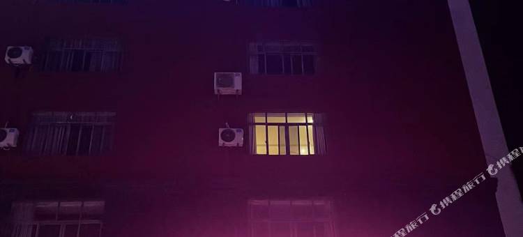 乐宝电竞酒店图片