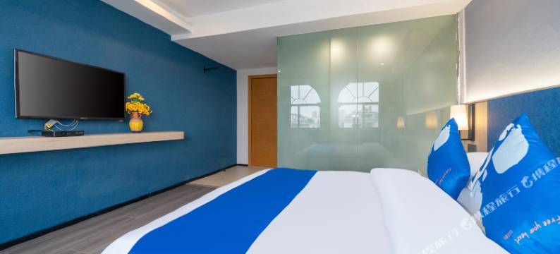 9龙连锁酒店(钦州站钦州湾广场店)图片