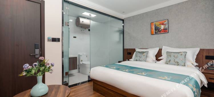 云天商务宾馆(牙克石火车站客运站店)图片