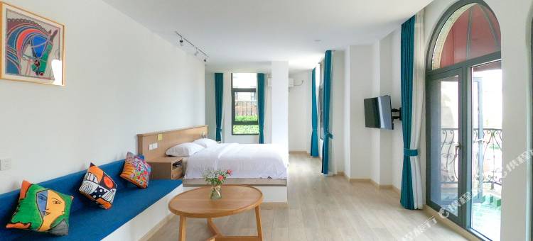 逐风概念酒店(保山高铁站店)图片