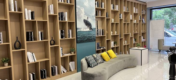 Xbed希酒店(衡阳平湖公园延安路店)图片