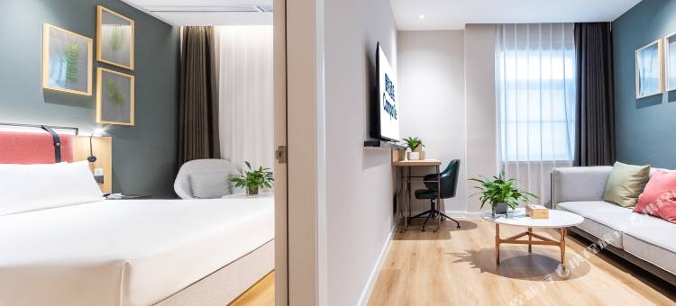 康铂酒店(南京清凉山地铁站环宇城店)图片