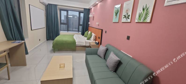 拾光观影酒店(泰宏建业城荆胡地铁站店)图片